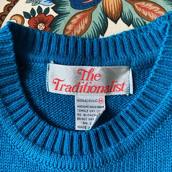 The Traditionalist Sweaters - Vintage Monogram Sweater